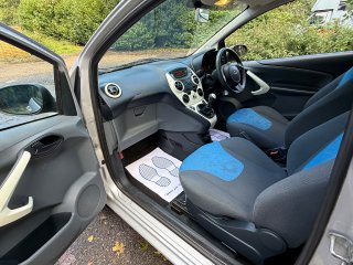 /photos/197/44f9fc60-f485-75c9-6704-1e6ea89c5d31_i320x240.jpg