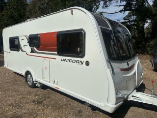 /photos/197/7799645d-99e2-64de-6387-0a4e9f068201_i320x240.jpg