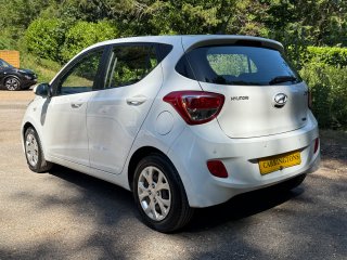 /photos/197/cab7e57c-c5cb-58f8-5906-11b80673665b_i320x240.jpg
